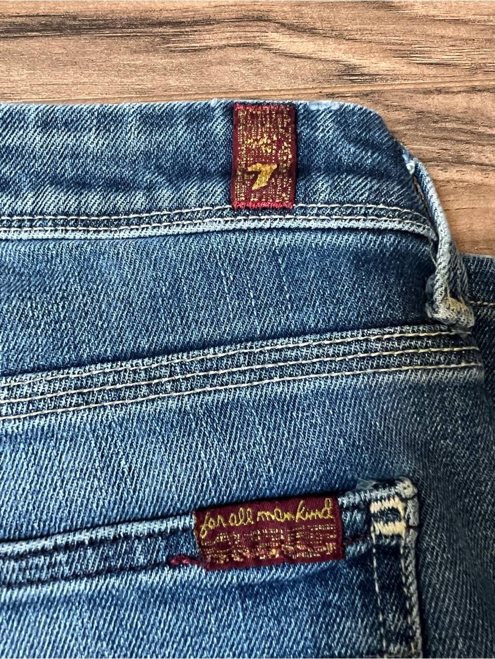 7 For All Mankind Blue Denim Jeans with Contrast Stitching - Picture 7 of 16